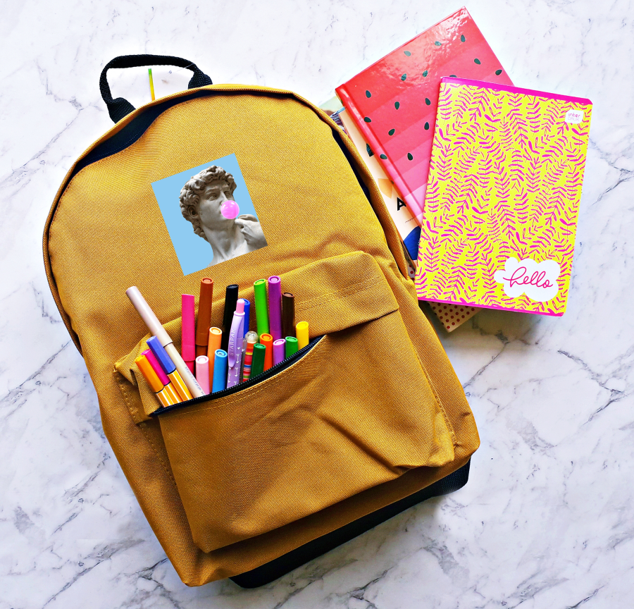 plecak DAWID MICHAŁ ANIOŁ GUMA BALONOWA żółty.png