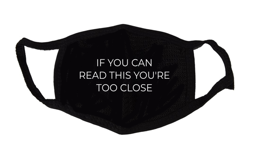 czarna maseczka chigieniczna z nadrukiem napisami if you can read this you're too close.png