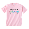koszulka i believe in unicorns jednorożce z nadrukiem pudroworóżowa.png