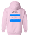 bluza z kapturem z nadrukiem THIS BOOK MAKES ME śmieszna dymki facebook beka zabawna cytat napisami pudroworóżowa tył.png