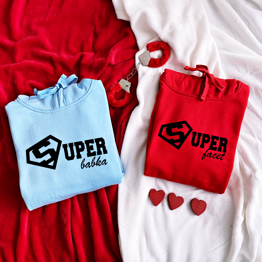 bluzy z kapturem SUPERBABKA i SUPERFACET dla par zakochanych dla niej niego dwojga prezent walentynki rocznica z nadrukami napisami kangurki.png