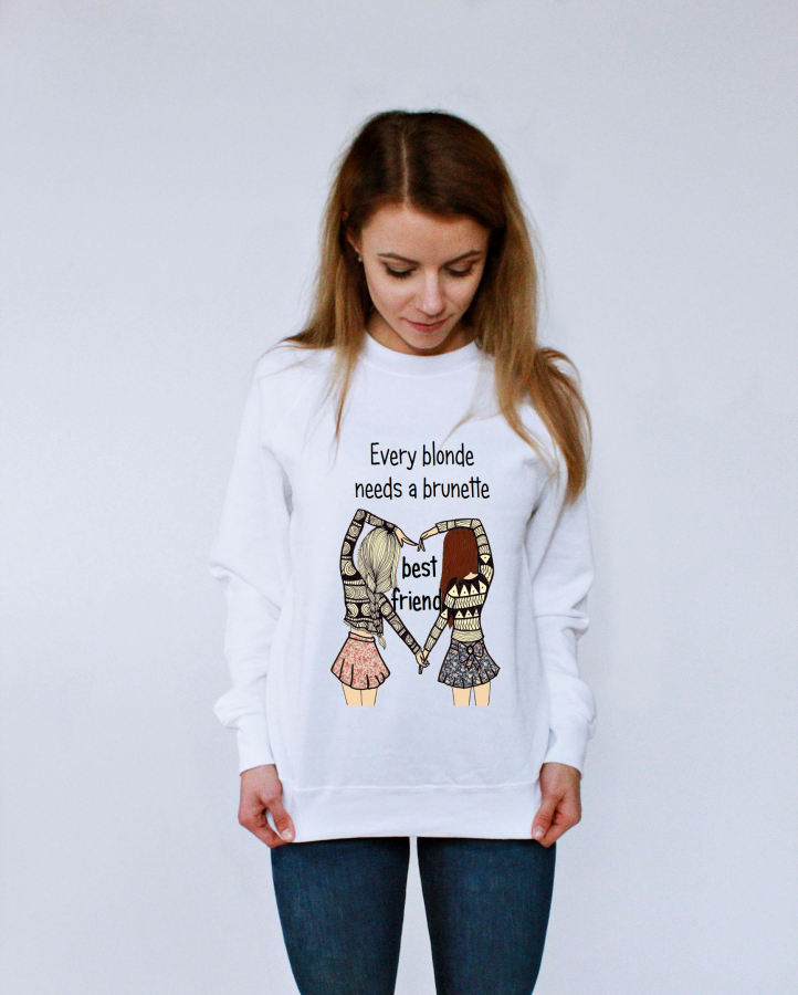 every blonde needs a brunette biała zdj.png